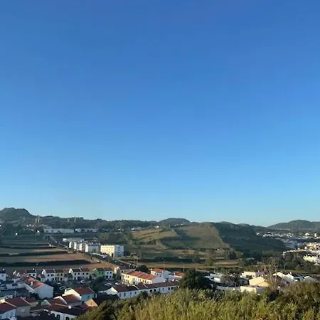 Populo Mar Ponta Delgada (Sao Miguel)